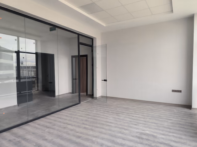 Erkonsan Factory: Glass office partitions